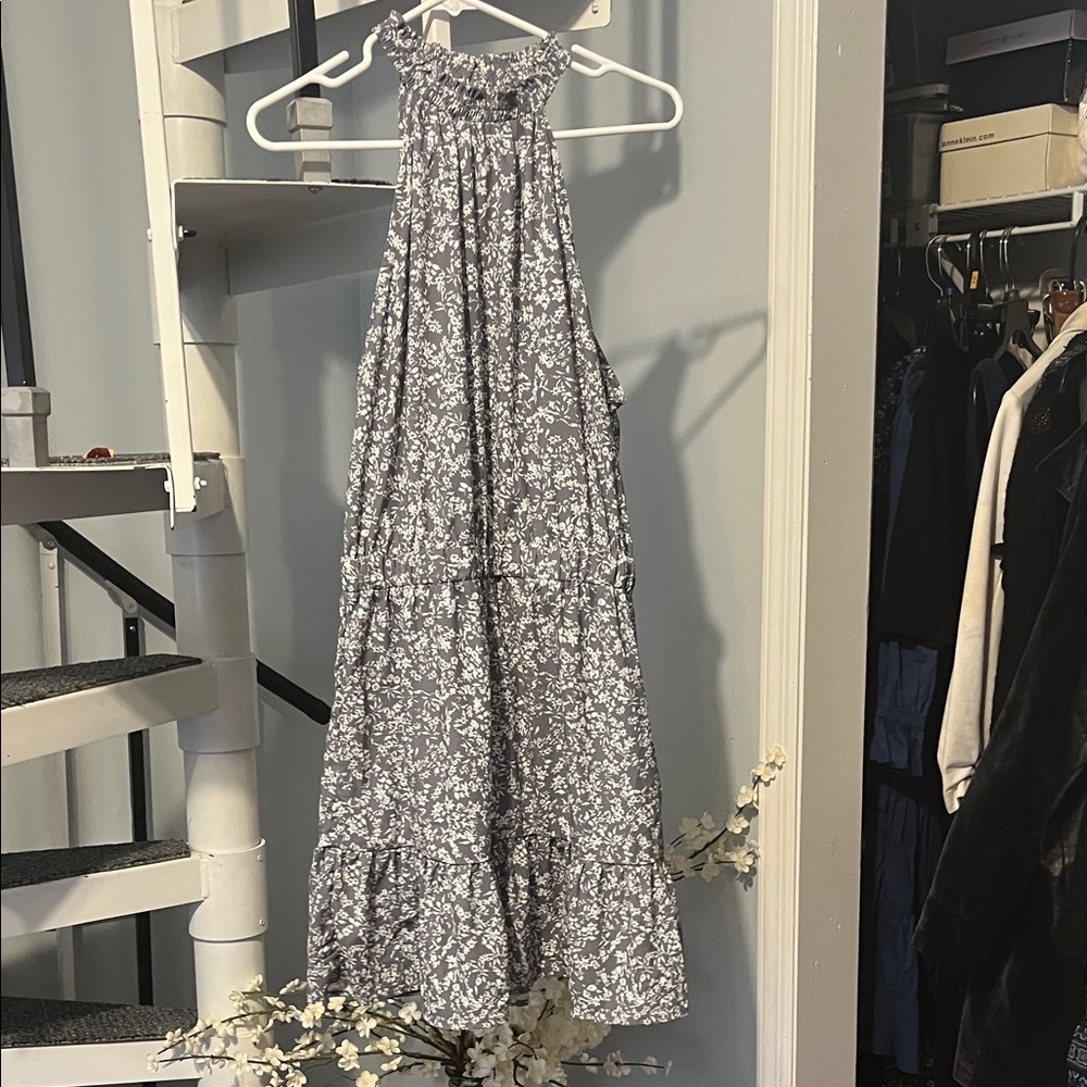 Gray and White Halter Neck/High Neck Floral Midi Dress